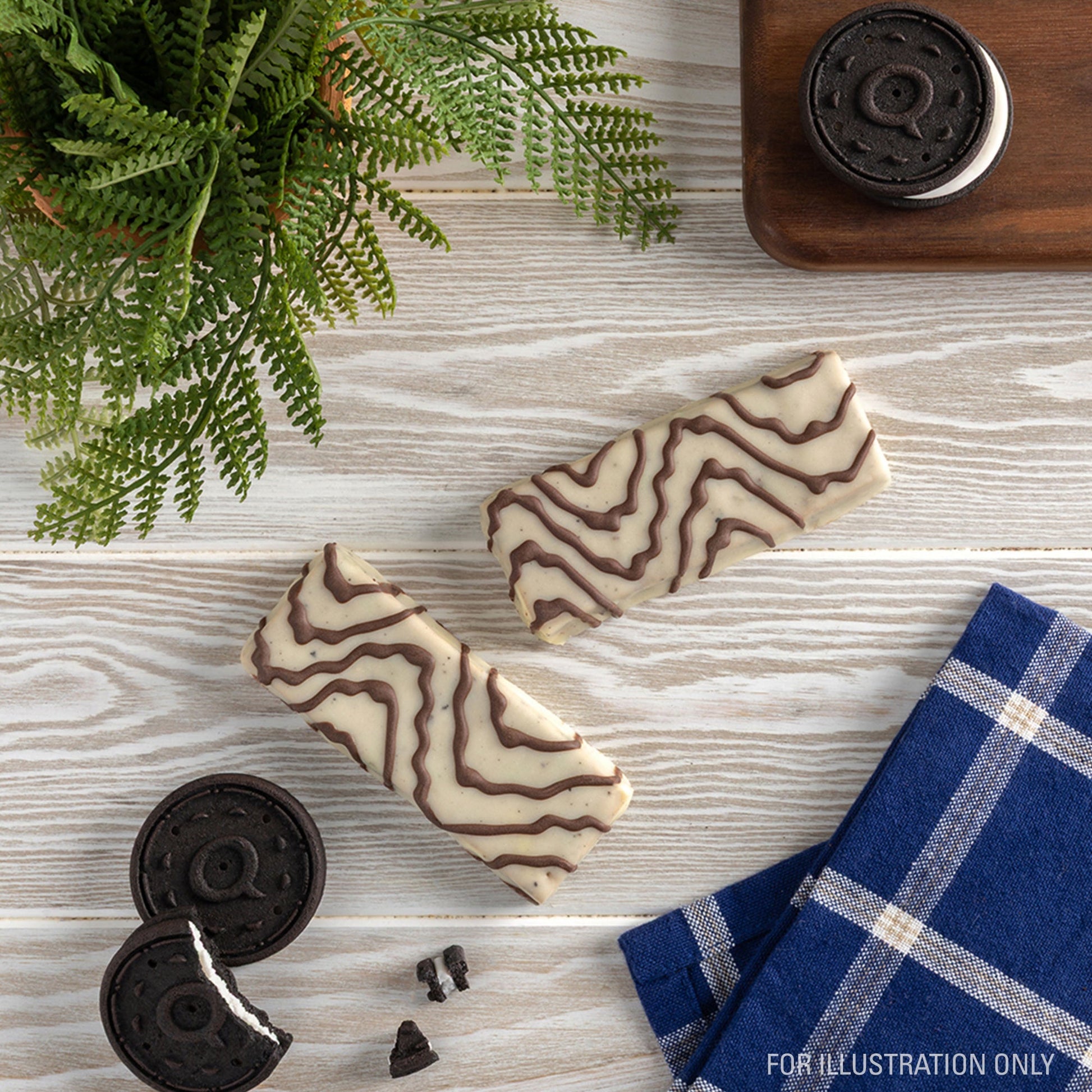 dipped-cookies-and-cream-protein-bars-h5 15807_QN_USA_ProteinBar_CAC_InterimAssetUpdate_Digital-Dipped-ProductCarouselSet_Tabletop2.jpg