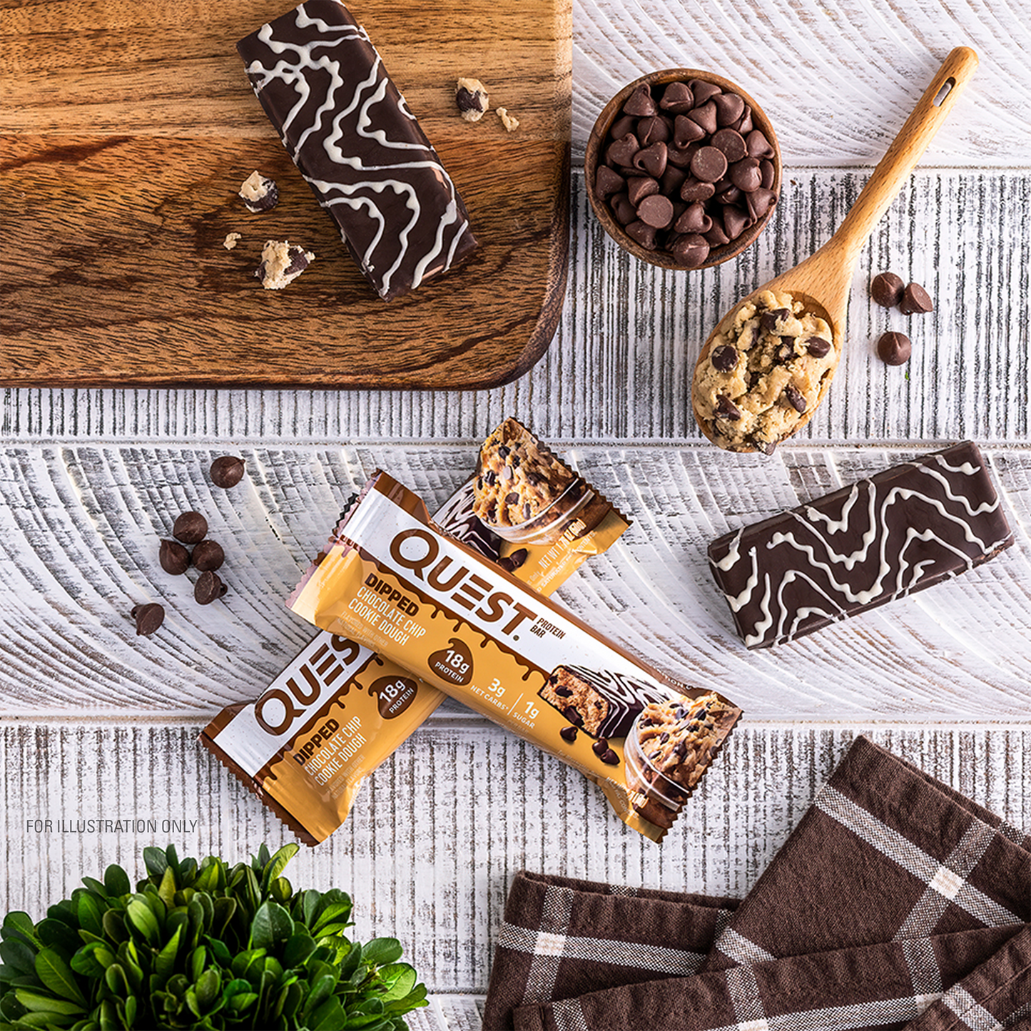dipped-chocolate-chip-cookie-dough-protein-bar-t8 qst-012268_dipped-chocolate-chip-cookie-dough-protein-bar_7.png