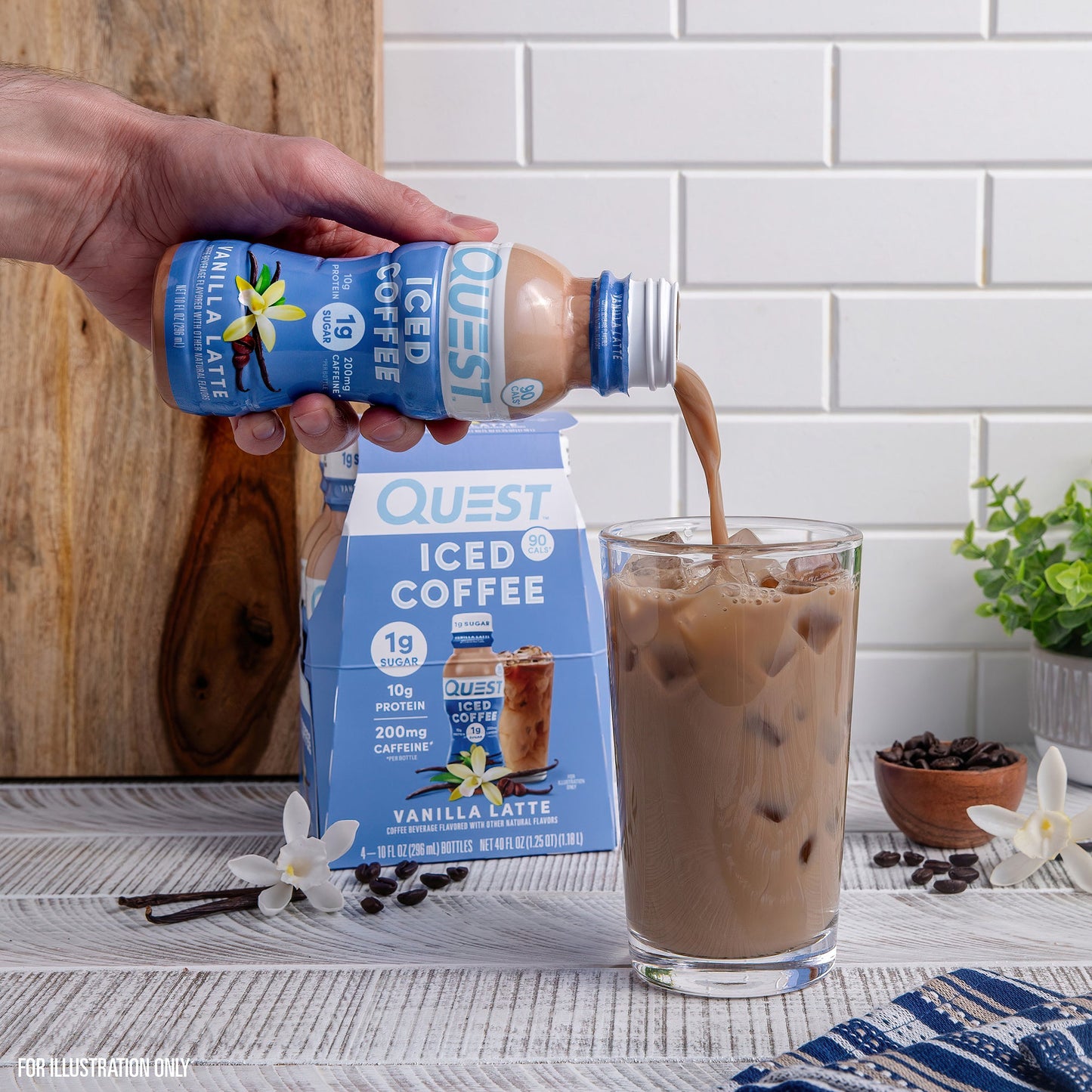 vanilla-latte-iced-coffee-h0 qst-014439-vanilla-latte-iced-coffee_5.jpg
